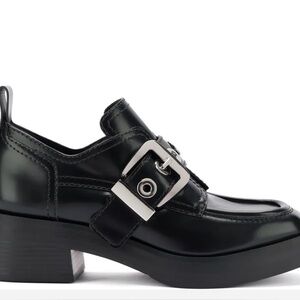 Larroude size 7 Stweart Oxford black